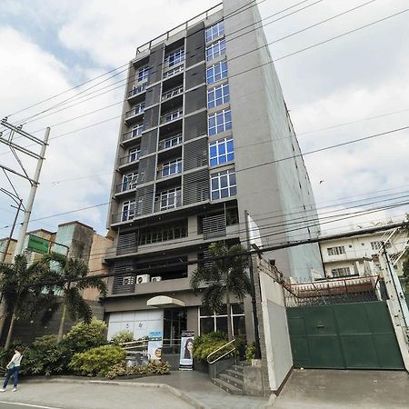 Reddoorz Plus @ Buendia Ave Makati 马卡蒂 外观 照片