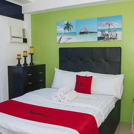 Reddoorz Plus @ Buendia Ave Makati 马卡蒂 外观 照片